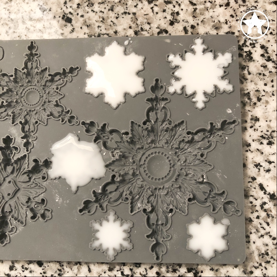 blue star overflow blue star overflow 5 Simple Steps to Use Resin In IOD Moulds